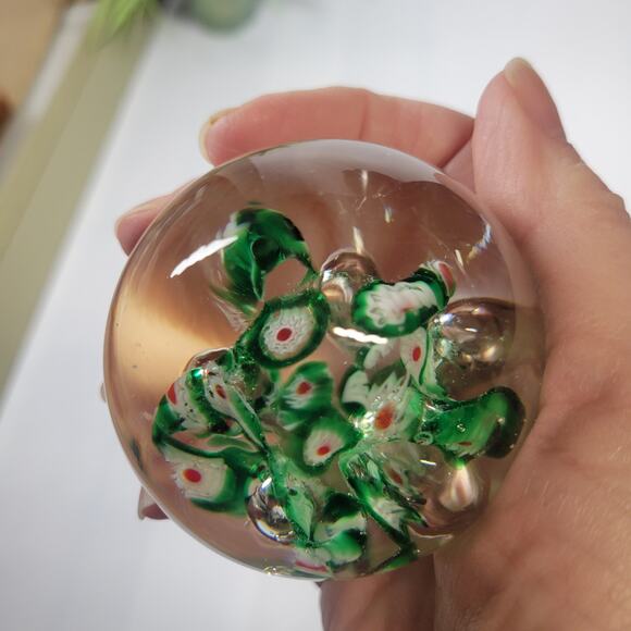 Vintage Mid Century Modern Dabs Green Floral Paperweight Art Glass Desk Decor - Picture 2 of 4